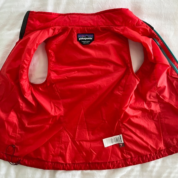 Patagonia Red Nano Puff Primaloft Zip Puffer Vest Teal Accents - Picture 6 of 8
